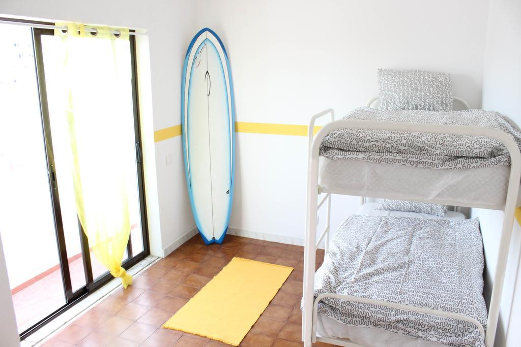 Rich & Poor Hostel Albufeira Luaran gambar